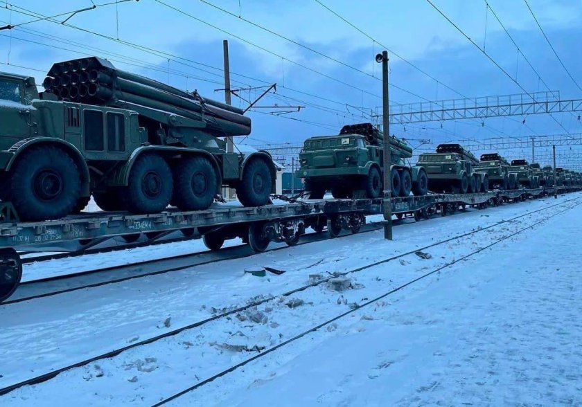 Эшелоны военной техники вс РФ