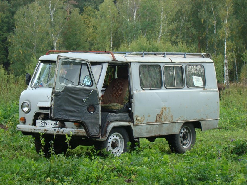 УАЗ 3303(т12 02) автоклуб