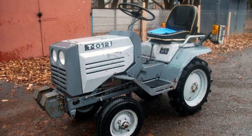 Трактор ХТЗ-т012