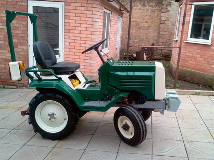 Трактор ХТЗ-т012