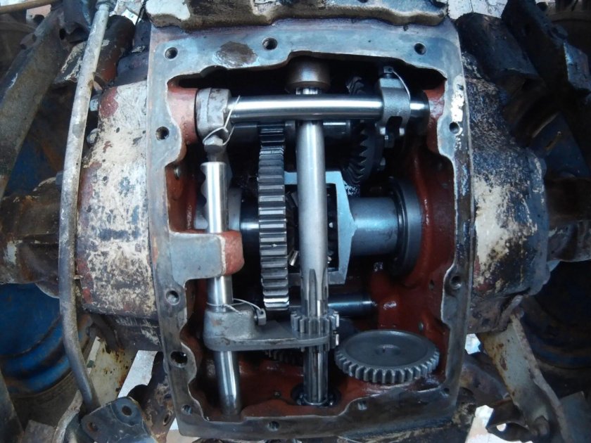 Коробка передач трактора КМЗ 012