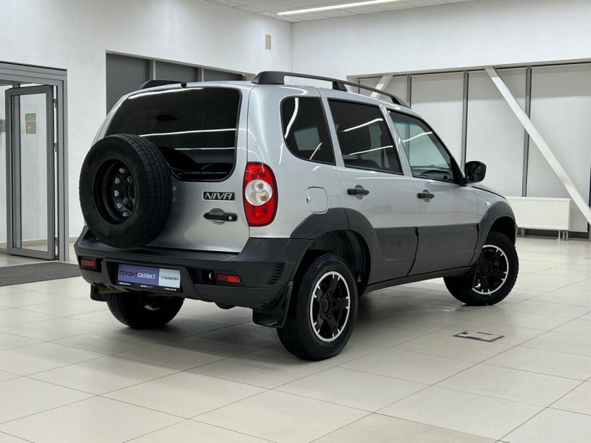 Нива шевроле 2020