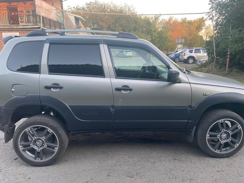 Скад трофи Шевроле Нива