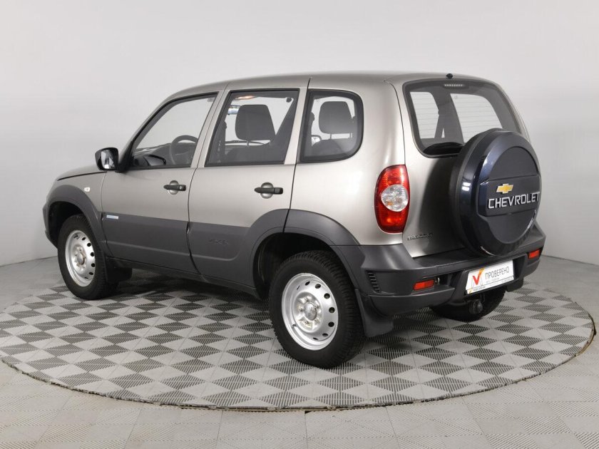 Шеви Нива 2014