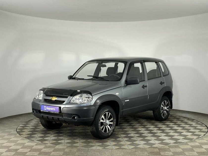 Шевроле нива 2013 года