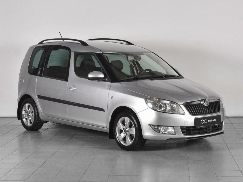 Шкода компактвэн Румстер