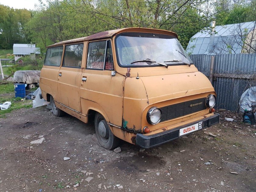 Микроавтобус шкода 1203