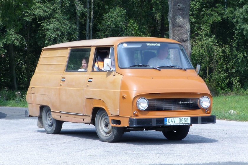 Skoda 1203