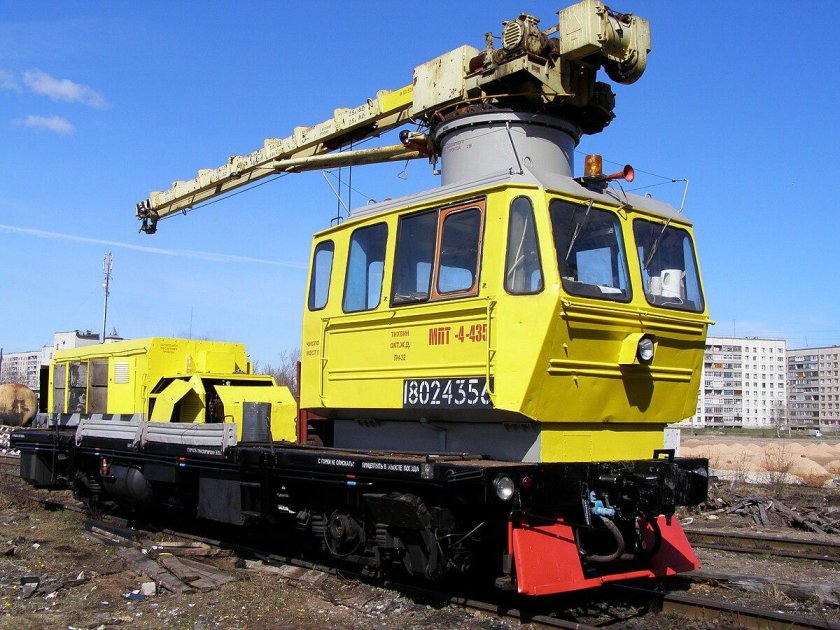 Мотовоз МПТ-4
