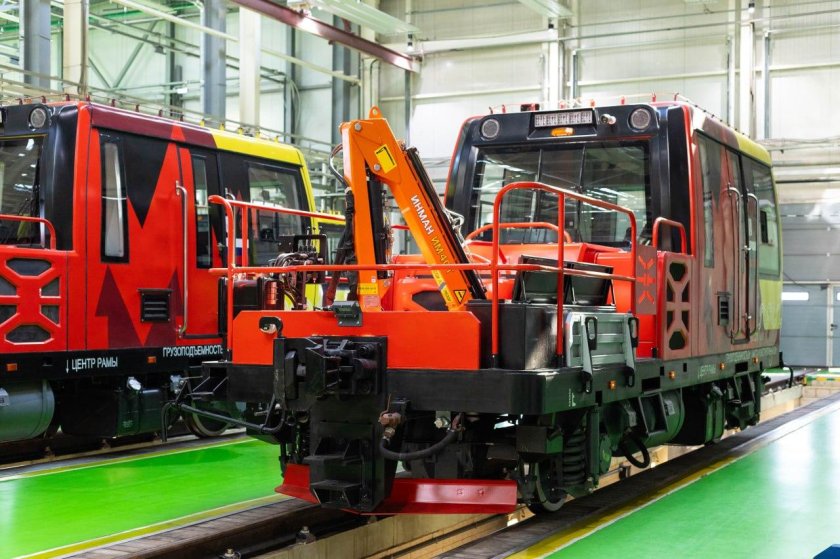 Мотовоз метрополитена