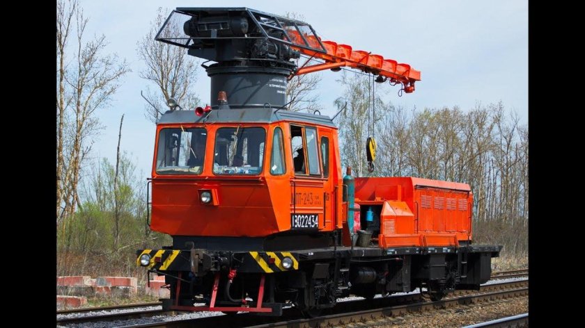 Мотовоз погрузочно-транспортный МПТ-4