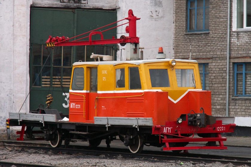 Дрезина АГМУ