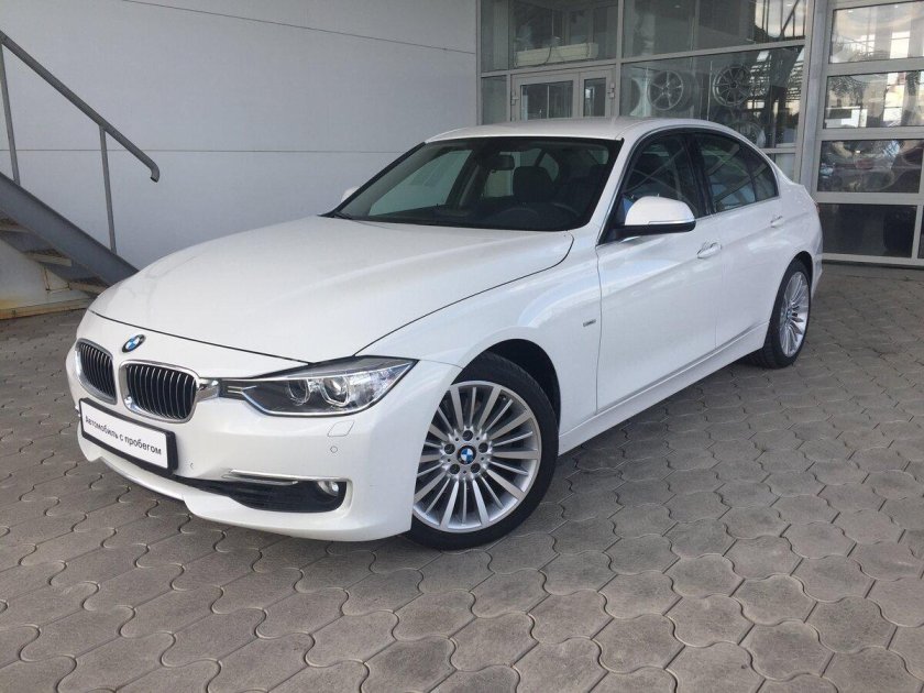 BMW 320i 2012