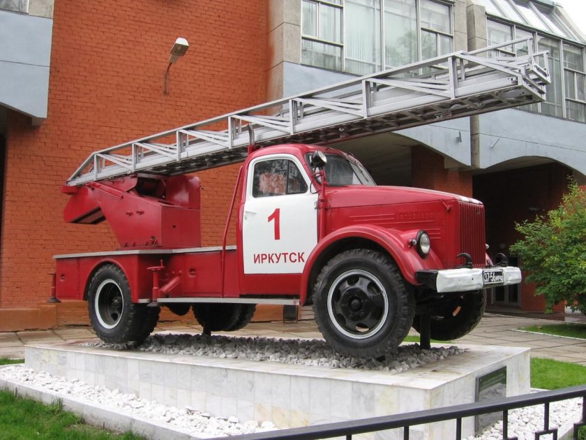 ГАЗ 51 автолестница