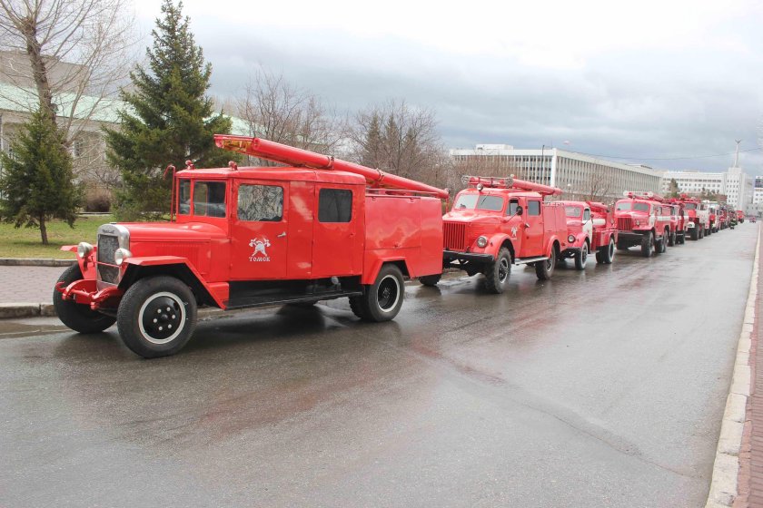 Пожарный водозащитный автомобиль АВЗ