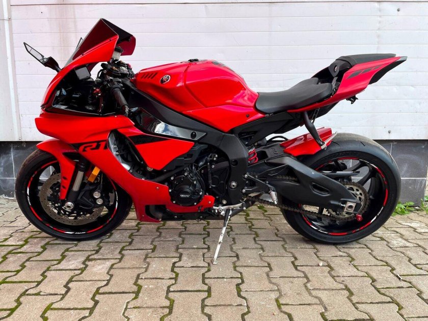 Yamaha yzf r1 2019