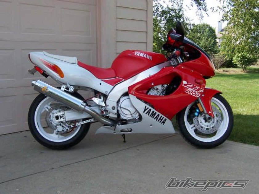 Yamaha YZF 1000r