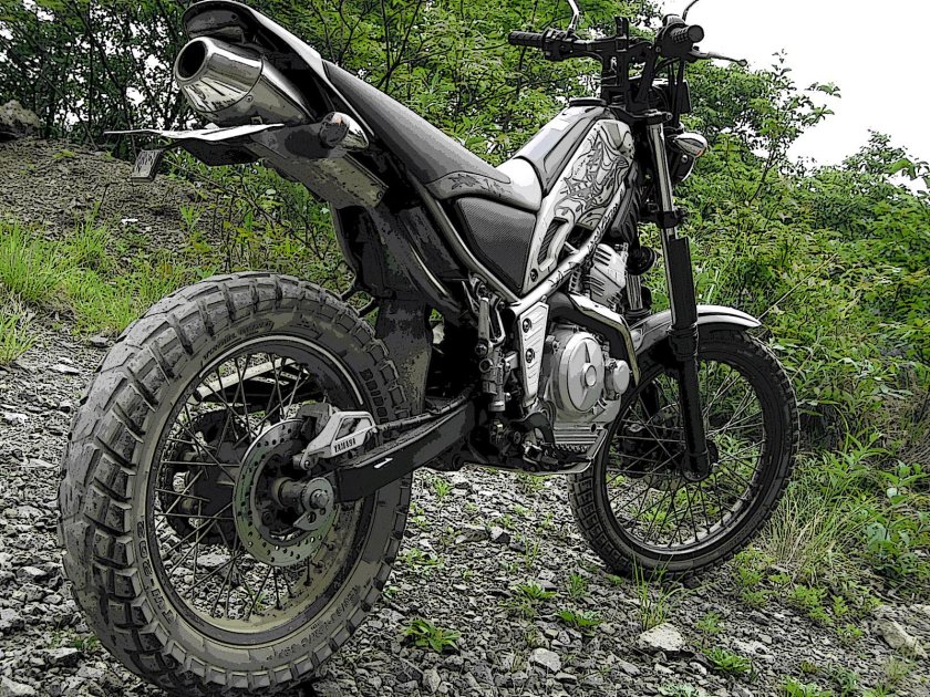 Yamaha Tricker motard