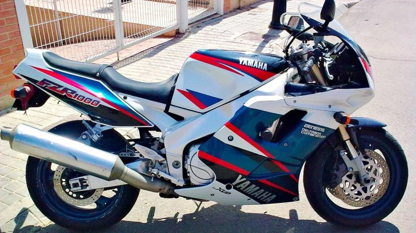 Ямаха ФЗР 1000