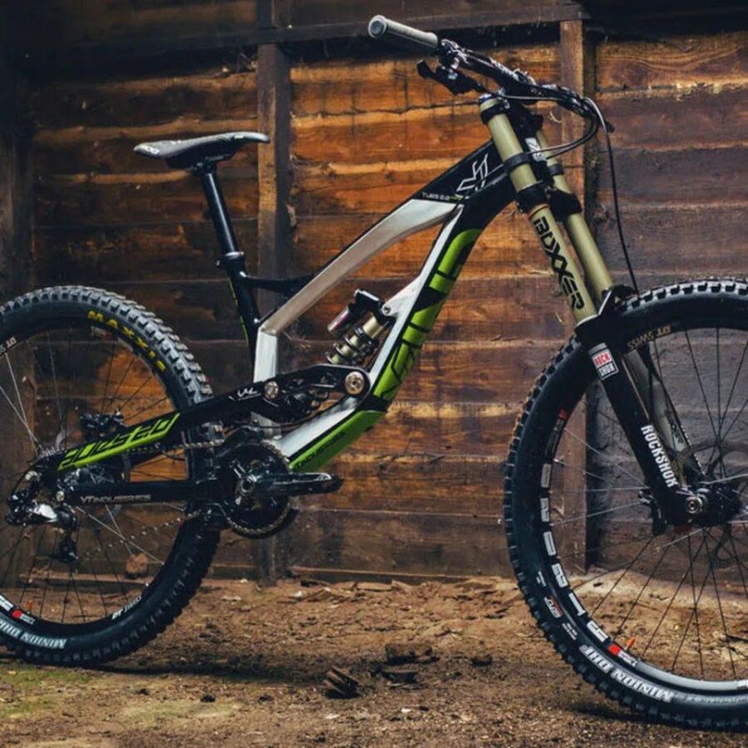 МТБ велосипед Downhill