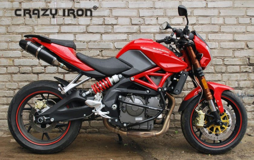 Мотоцикл Бенелли 600