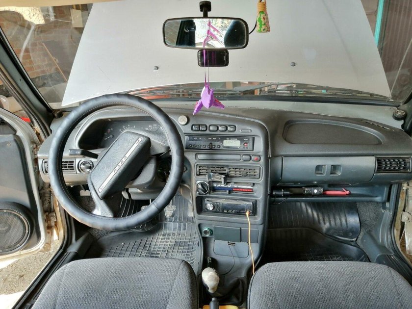 ВАЗ 2114 2006 салон