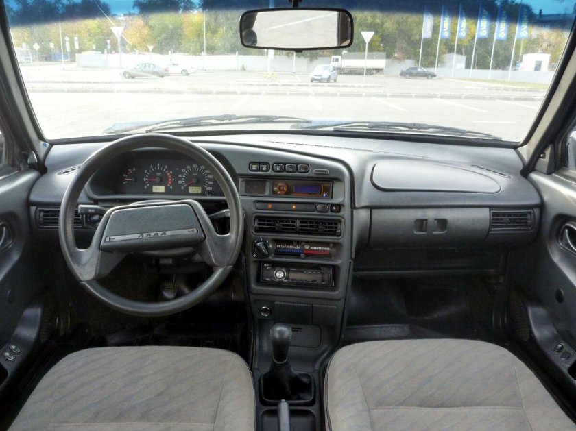 ВАЗ 2114 2004 года салон