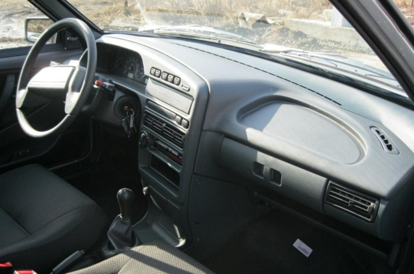 Lada Samara 2114 салон