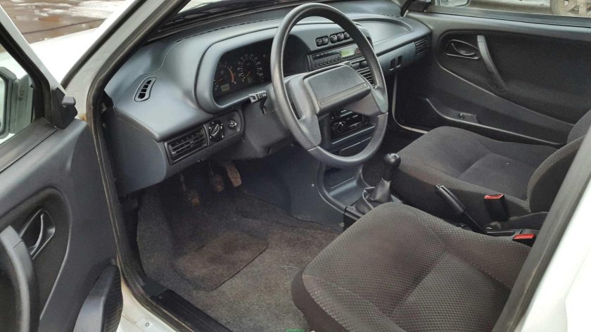 Черный салон ВАЗ 2114