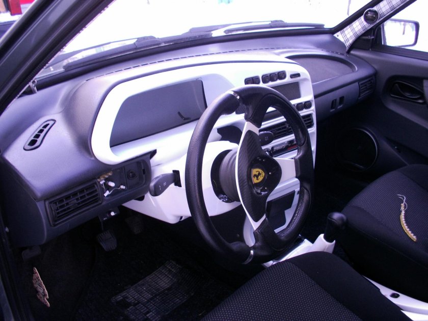 ВАЗ 2114 салон торпеда