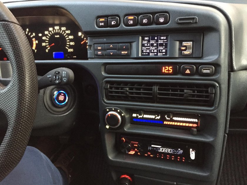 Панель 2 din ВАЗ 2114