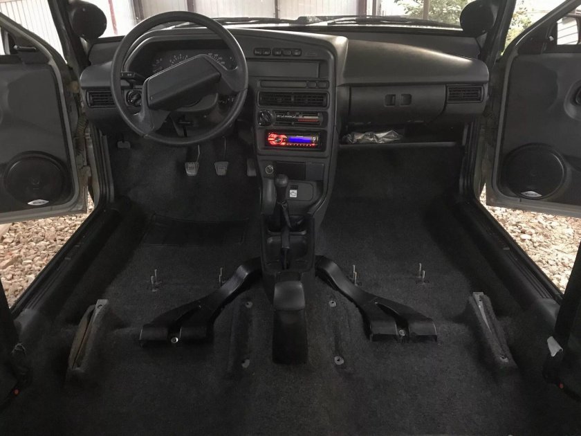 Черный салон ВАЗ 2114