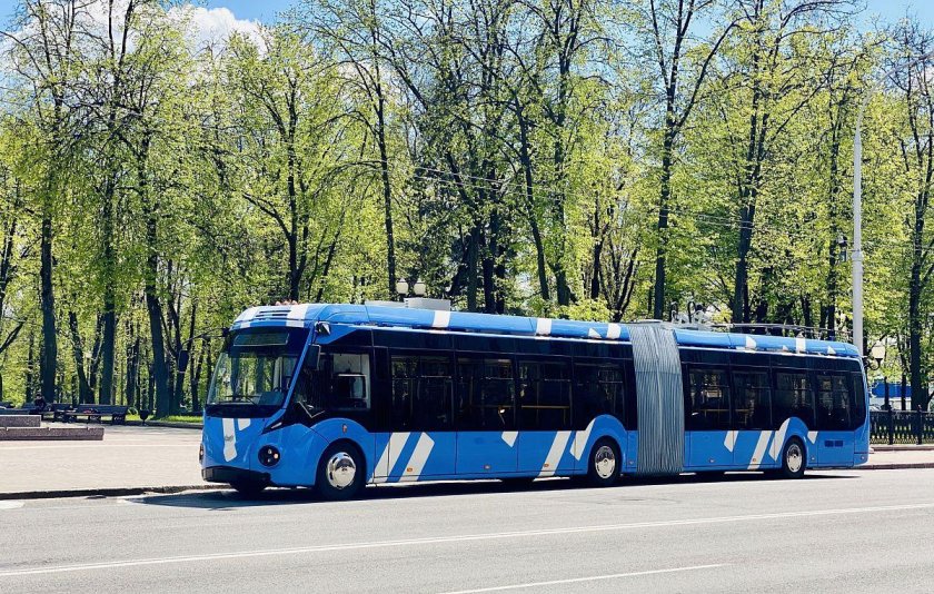 Троллейбус БКМ 433