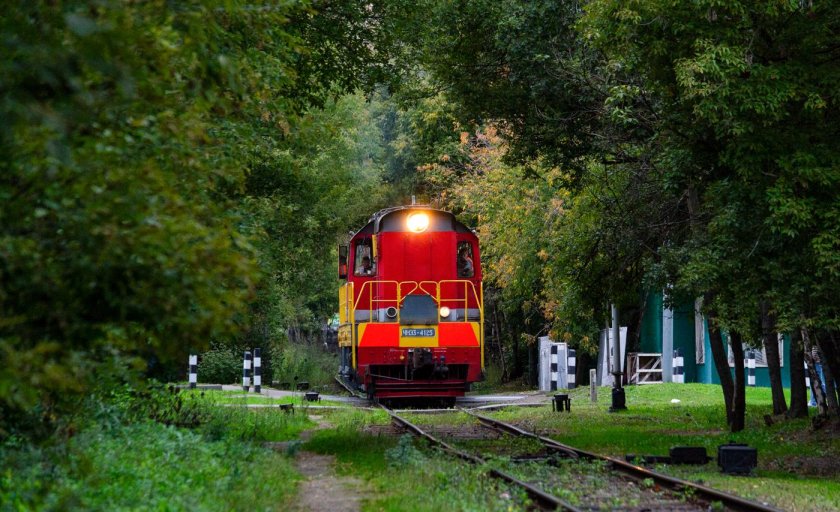 Поезд локомотив