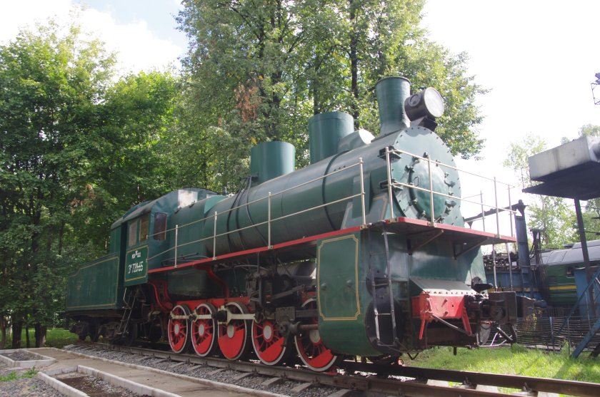 Паровоз эм728-65