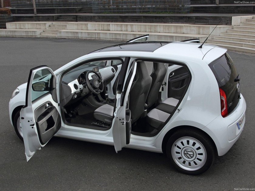 Volkswagen up 2010