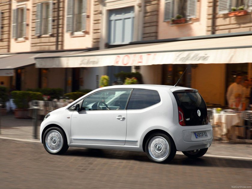 Volkswagen up 2010