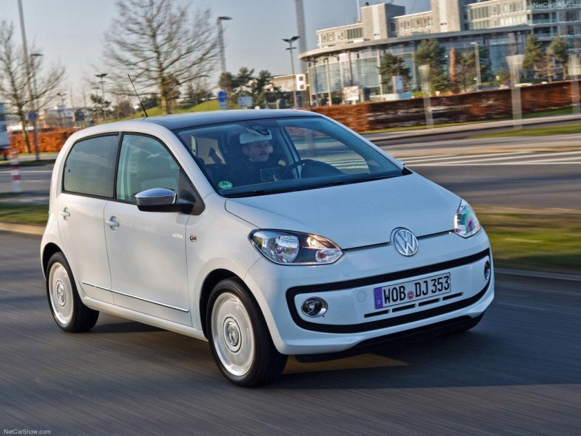 Volkswagen up 2010