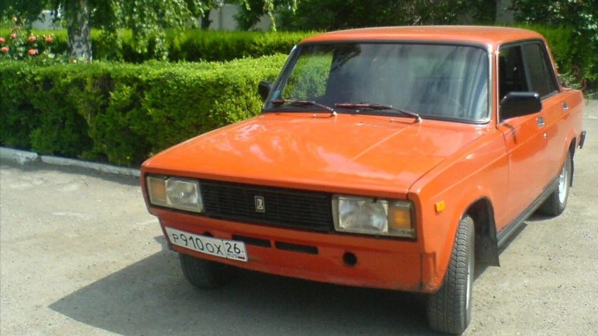 Lada 21058