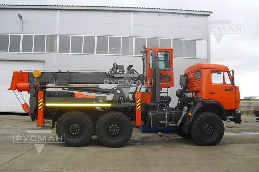 Ямобур Soosan (Junjin) sa040 на шасси КАМАЗ-43118