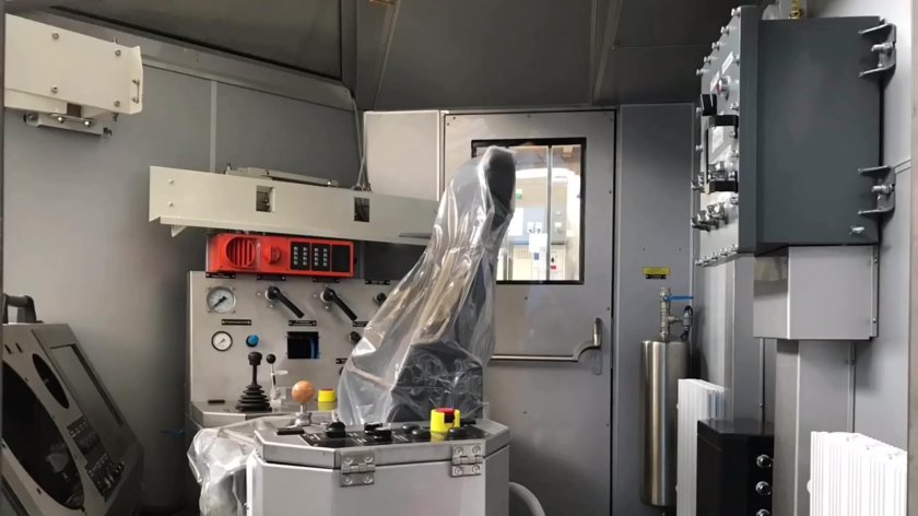 Кабина бурильщика Уралмаш 5000