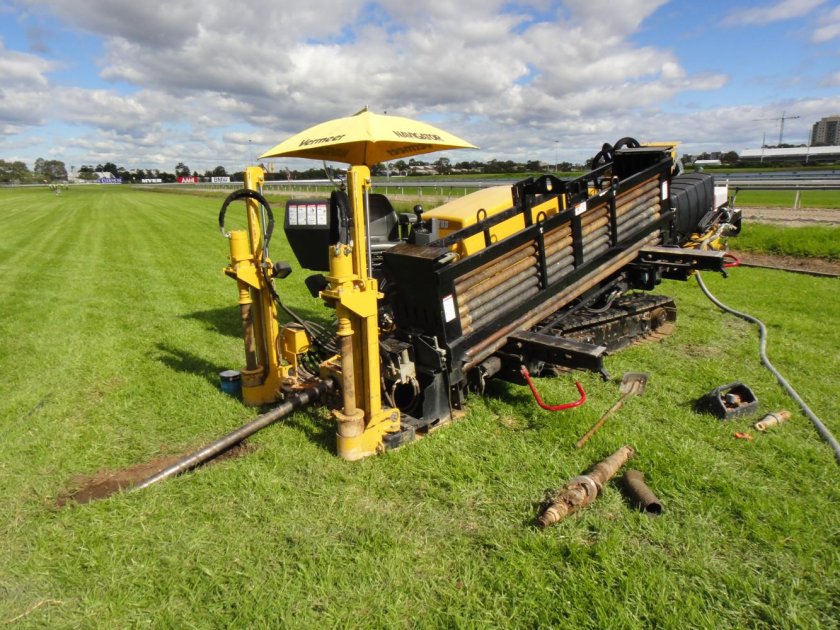 Буровая машина ГНБ ht42h