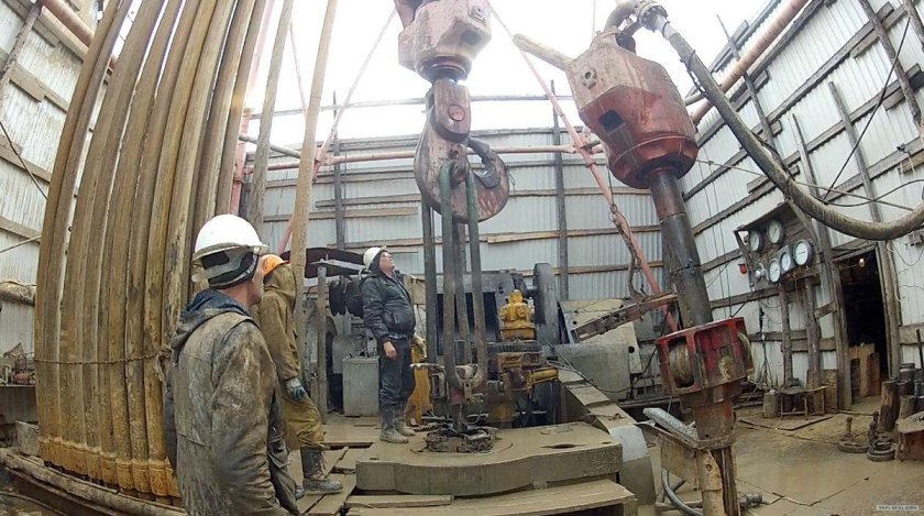 Верховой бурение