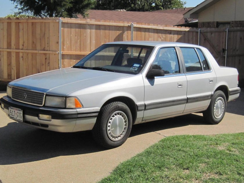 1995 Plymouth Acclaim