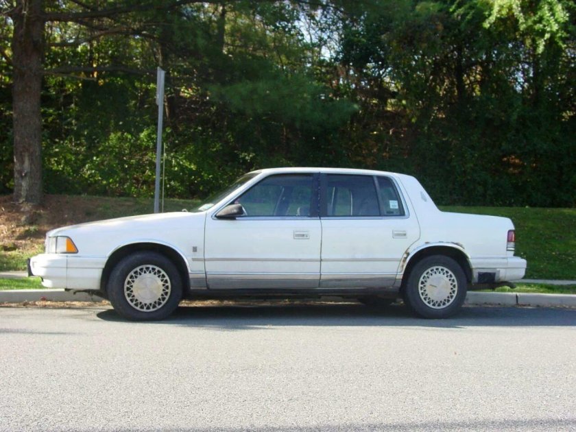 Plymouth Acclaim 1990