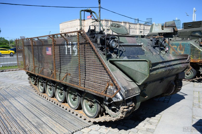 Бронетранспортер м 113