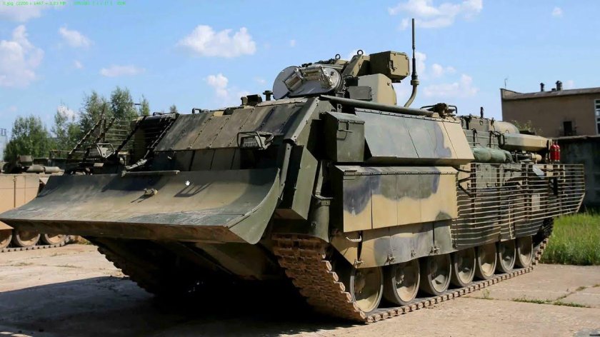 Брэм Армата