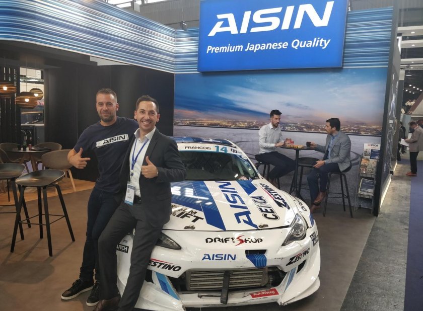 AISIN компания