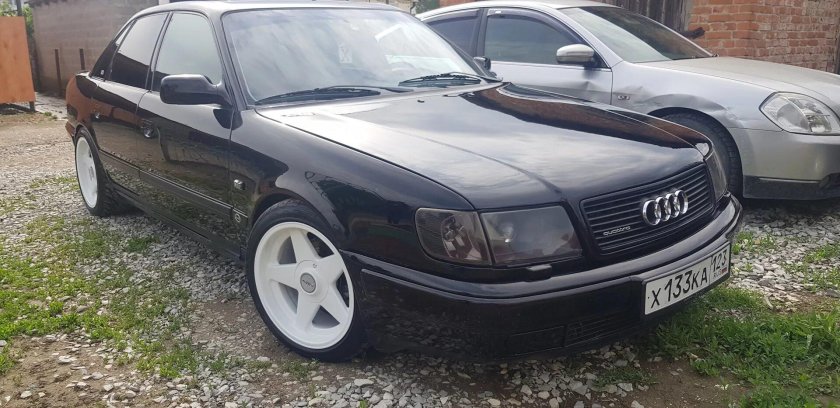 Ауди 100 с4