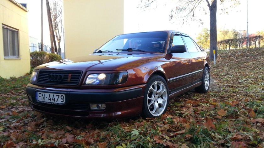 Ауди 100 c4